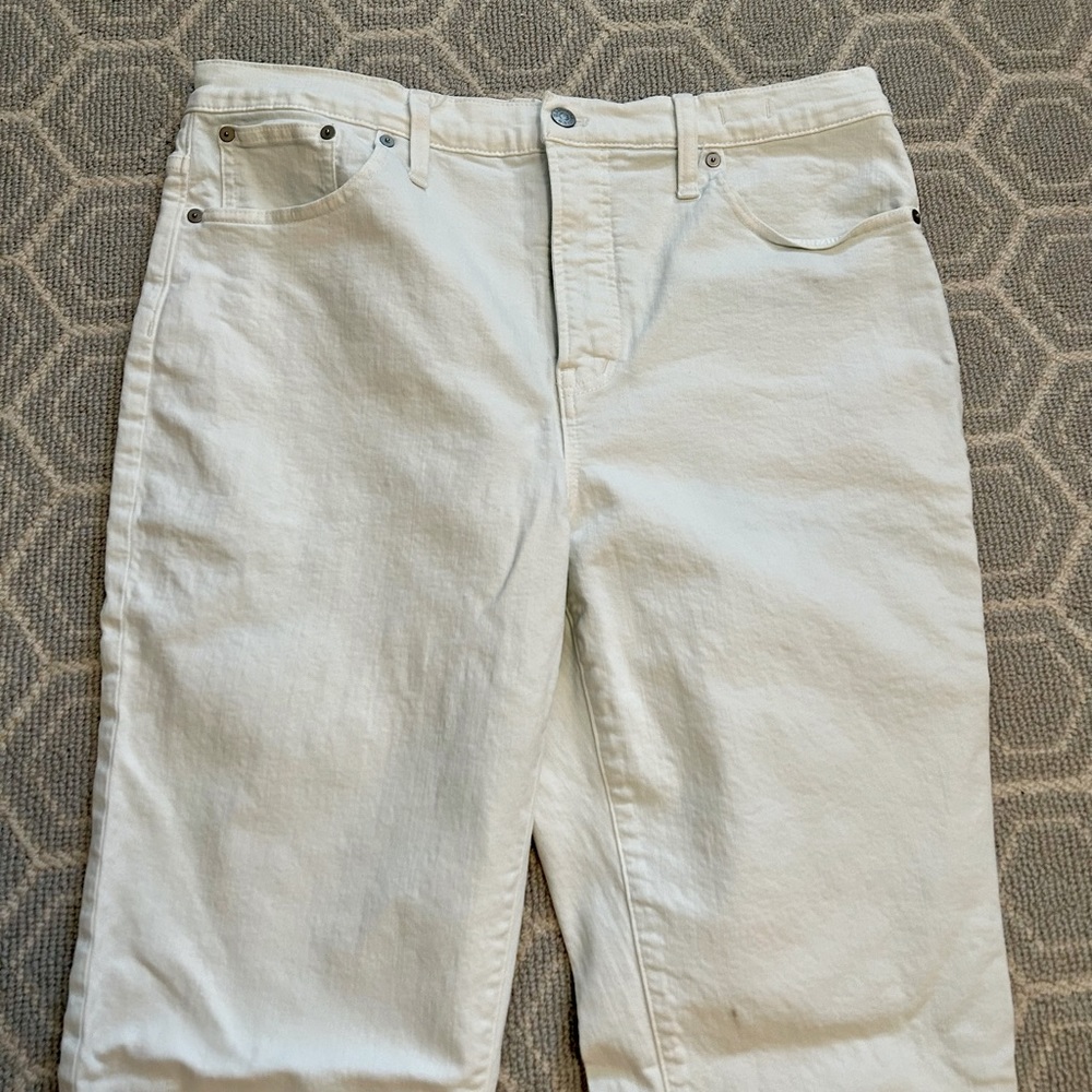 Madewell “Perfect Vintage Denim” in White, size 32
